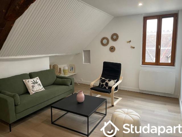 Chambre dans une colocation de 12m2