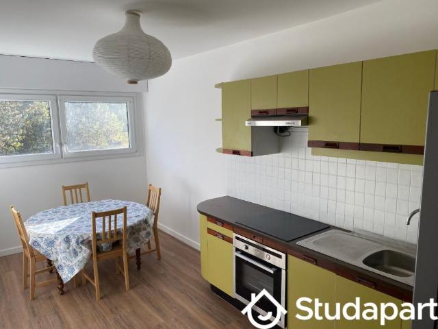 Chambre dans une colocation de 12m2