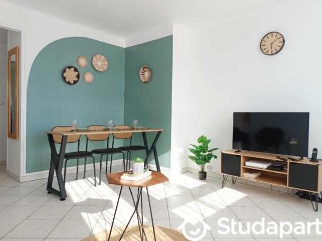 Chambre dans une colocation de 12m2