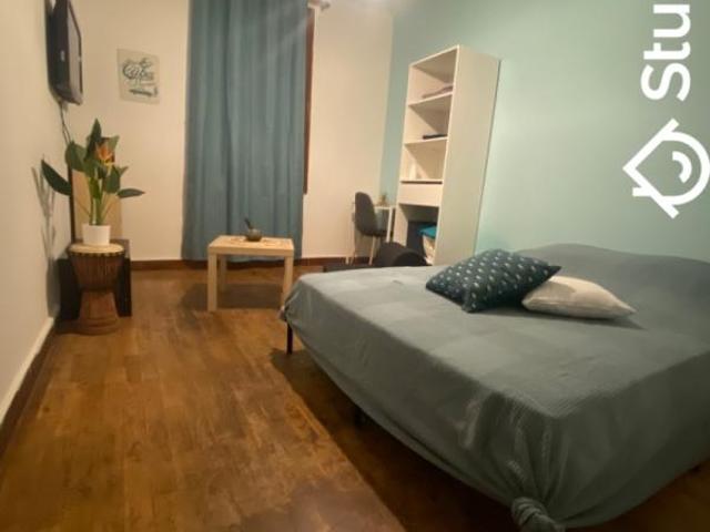 Chambre dans une colocation de 12m2