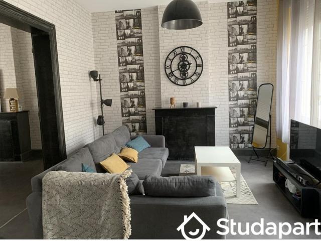 Chambre dans une colocation de 12m2