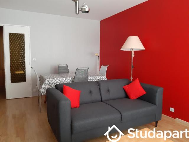 Chambre dans une colocation de 12m2