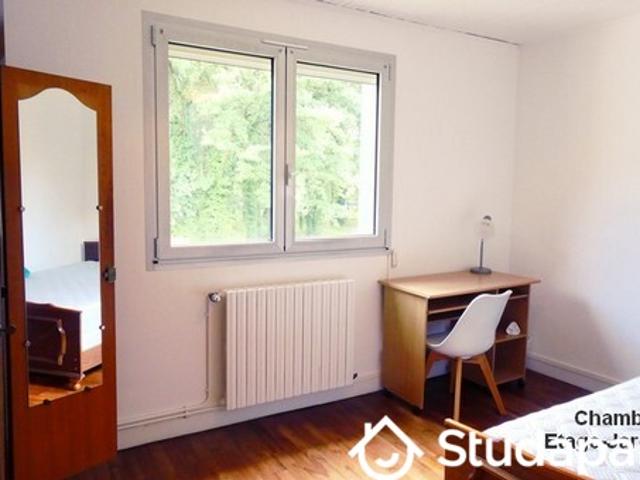 Chambre dans une colocation de 12m2