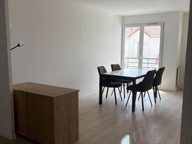 Chambre dans une colocation de 12m2