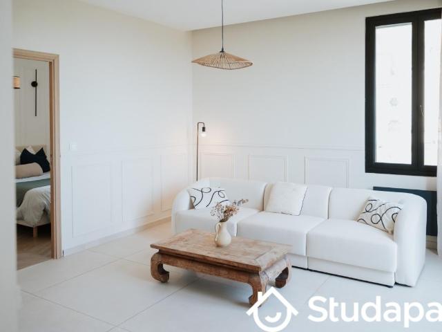 Chambre dans une colocation de 12m2