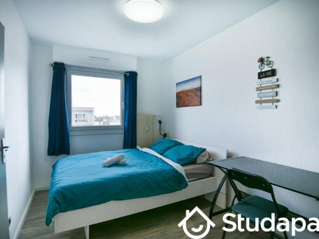 Chambre dans une colocation de 12m2