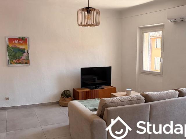 Chambre dans une colocation de 12m2
