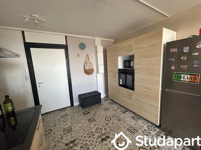 Chambre dans une colocation de 12m2