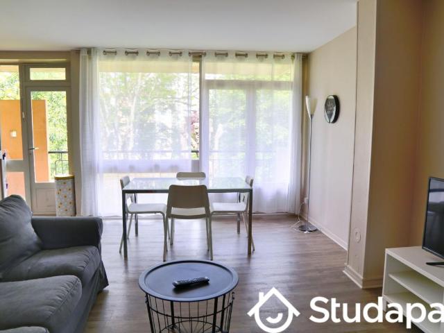 Chambre dans une colocation de 12m2