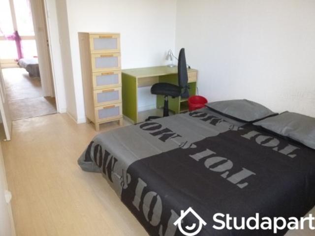 Chambre dans une colocation de 12m2