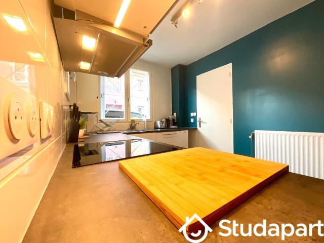 Chambre dans une colocation de 12m2