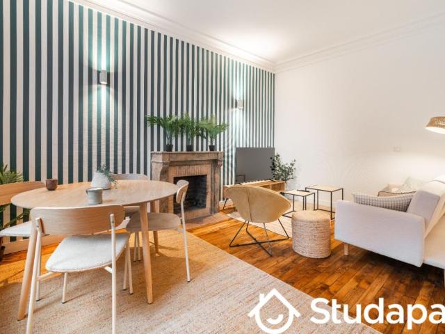 Chambre dans une colocation de 12m2