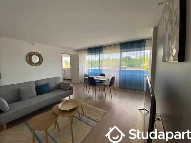 Chambre dans une colocation de 12m2