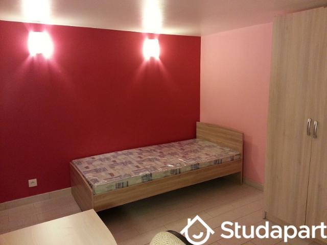 Chambre dans une colocation de 12m2
