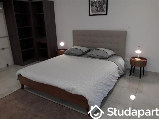 Chambre dans une colocation de 12m2