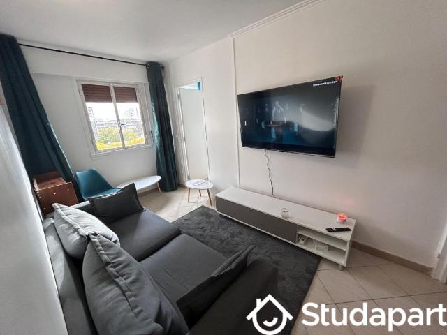 Chambre dans une colocation de 12m2