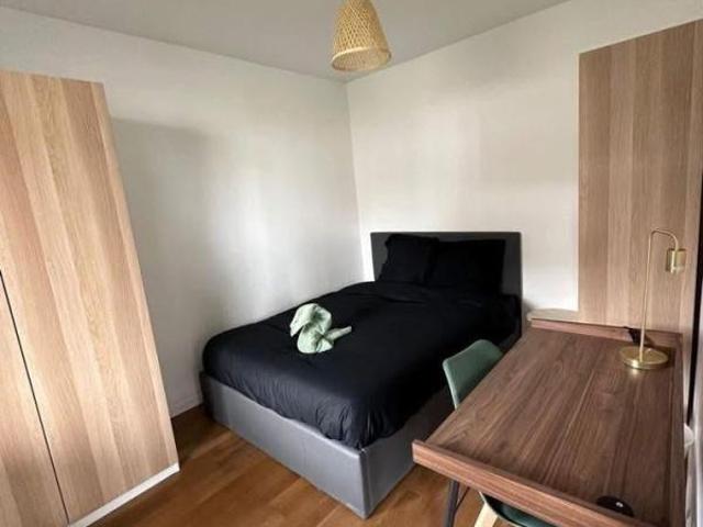 Chambre dans une colocation de 12m2
