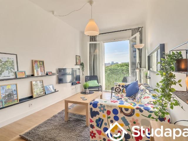 Chambre dans une colocation de 12m2
