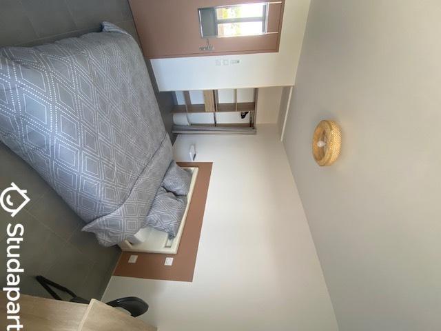 Chambre dans une colocation de 12m2