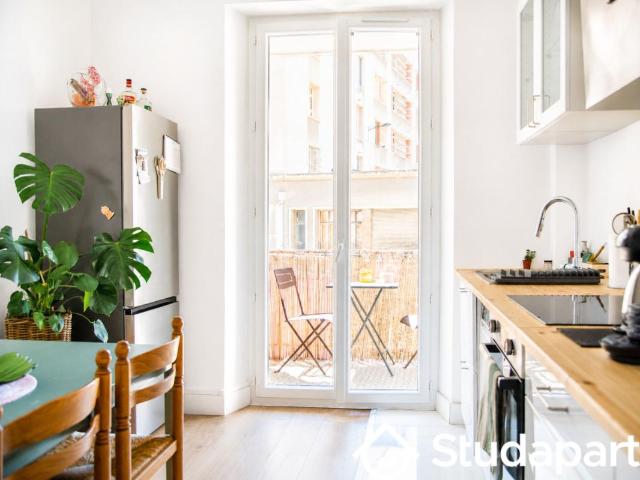 Chambre dans une colocation de 12m2