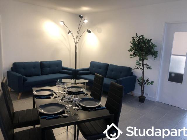 Chambre dans une colocation de 12m2