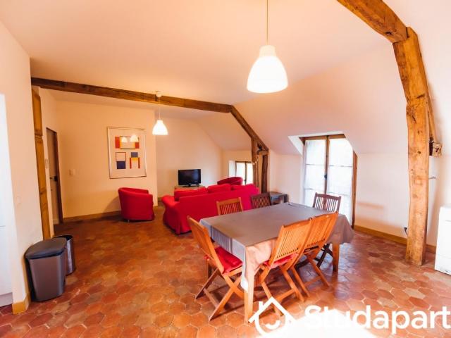 Chambre dans une colocation de 12m2