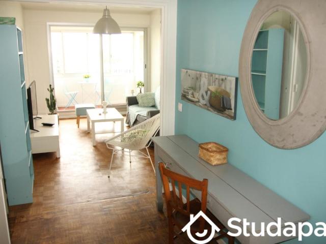 Chambre dans une colocation de 12m2