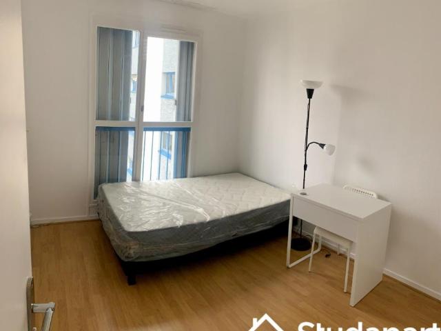 Chambre dans une colocation de 12m2