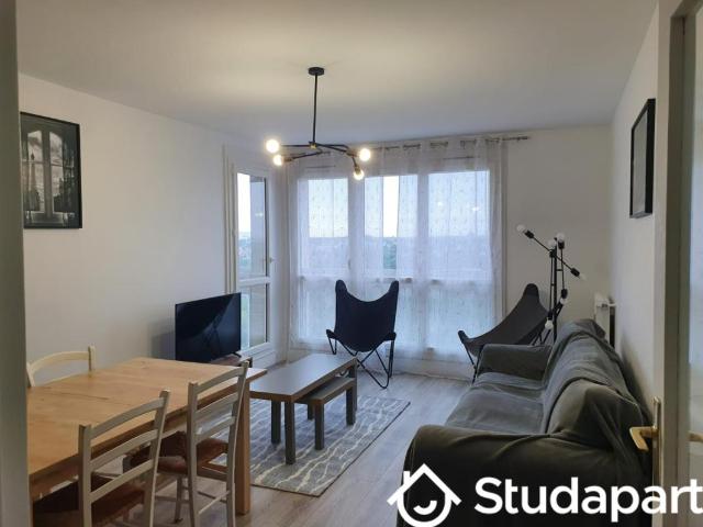 Chambre dans une colocation de 12m2