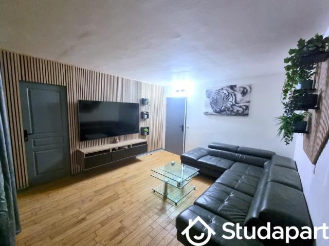 Chambre dans une colocation de 12m2