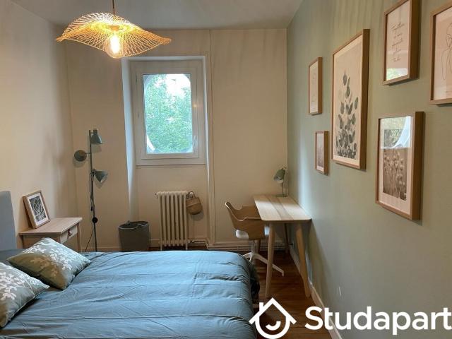 Chambre dans une colocation de 12m2