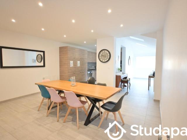 Chambre dans une colocation de 12m2