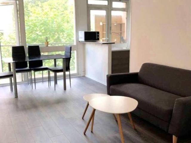 Chambre dans une colocation de 12m2