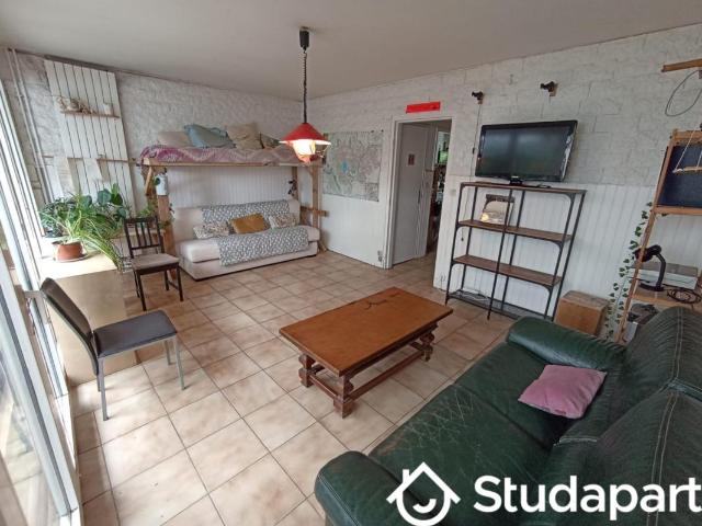 Chambre dans une colocation de 12m2