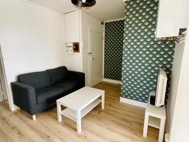 Chambre dans une colocation de 12m2