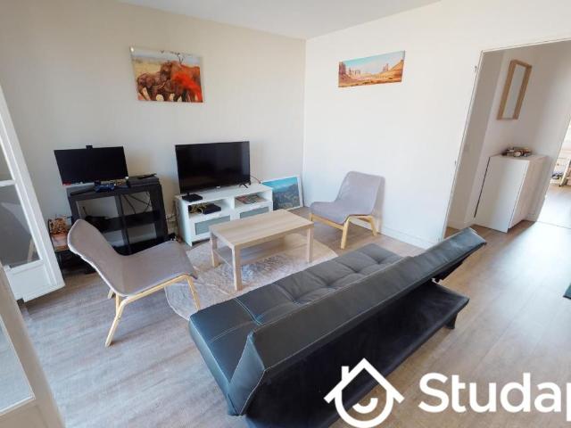 Chambre dans une colocation de 12m2