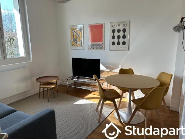 Chambre dans une colocation de 12m2