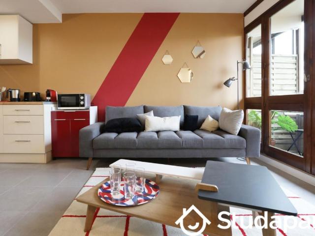 Chambre dans une colocation de 12m2