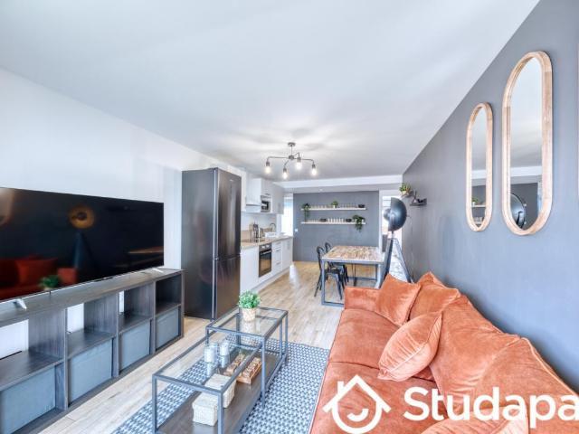 Chambre dans une colocation de 12m2