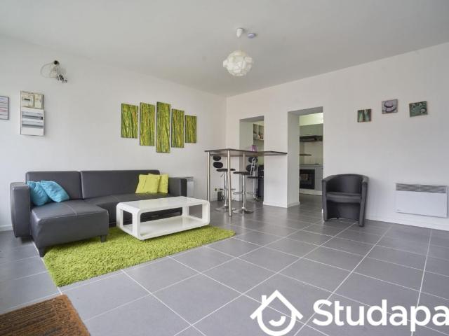 Chambre dans une colocation de 12m2