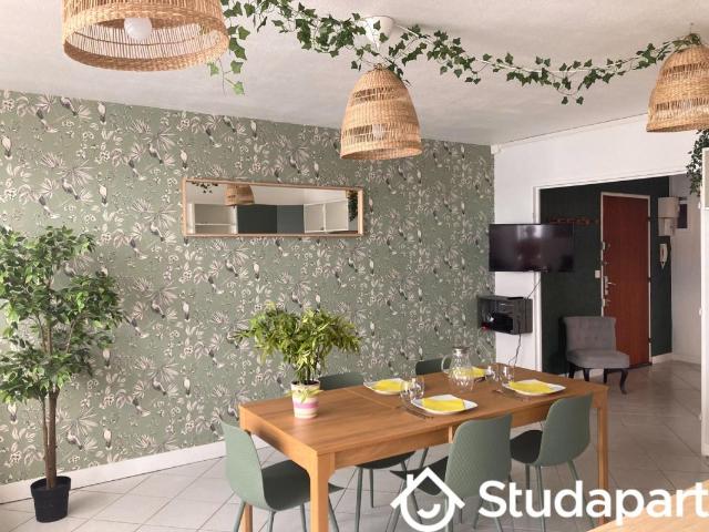 Chambre dans une colocation de 12m2