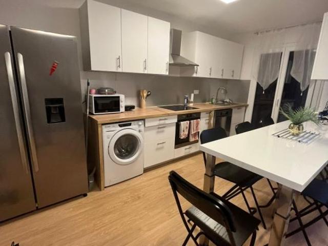 Chambre dans une colocation de 12m2