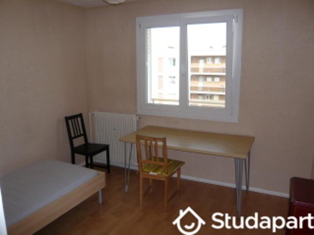 Chambre dans une colocation de 12m2