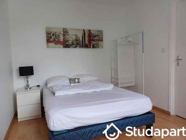 Chambre dans une colocation de 12m2