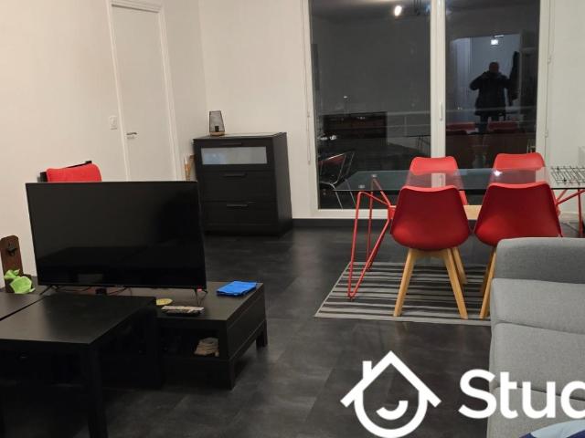 Chambre dans une colocation de 12m2