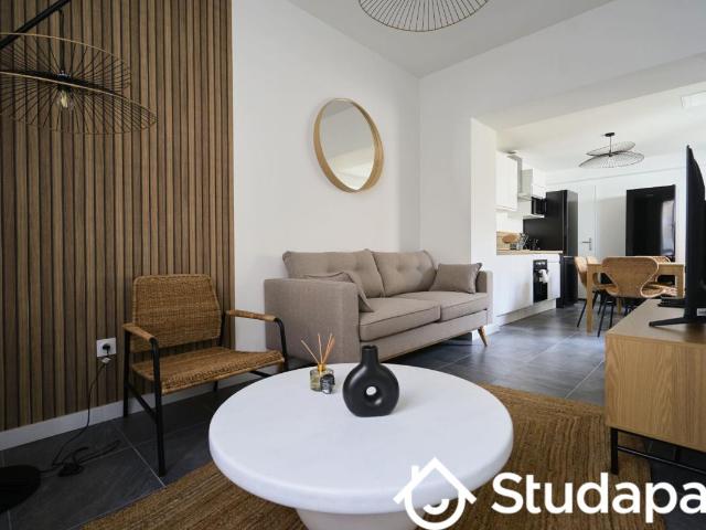 Chambre dans une colocation de 12m2
