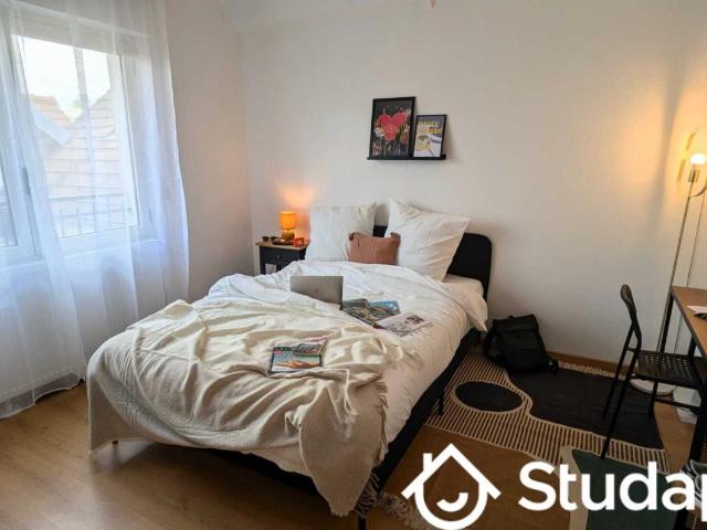 Chambre dans une colocation de 12m2