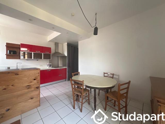 Chambre dans une colocation de 12m2