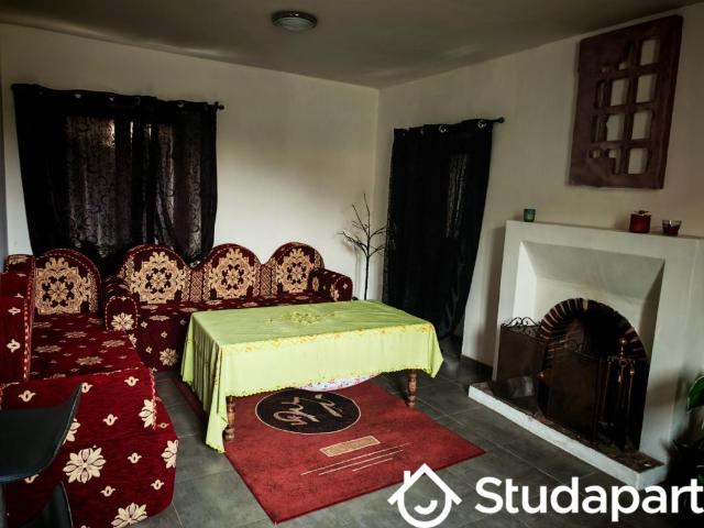 Chambre dans une colocation de 12m2