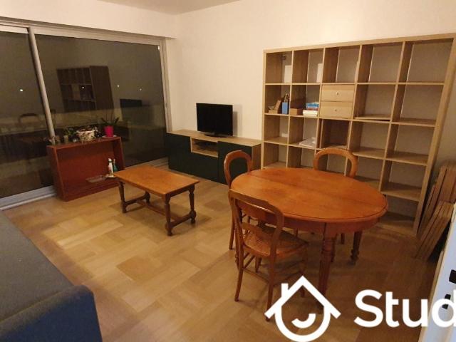 Chambre dans une colocation de 12m2